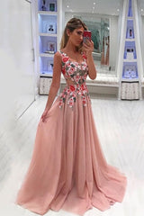 A Line Straps Appliqued Prom Dress Sweep Train Tulle Evening Dresses