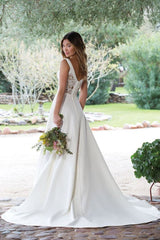 A Line V Neckline White Ivory Buttons Back Lace Wedding Bridal Gown