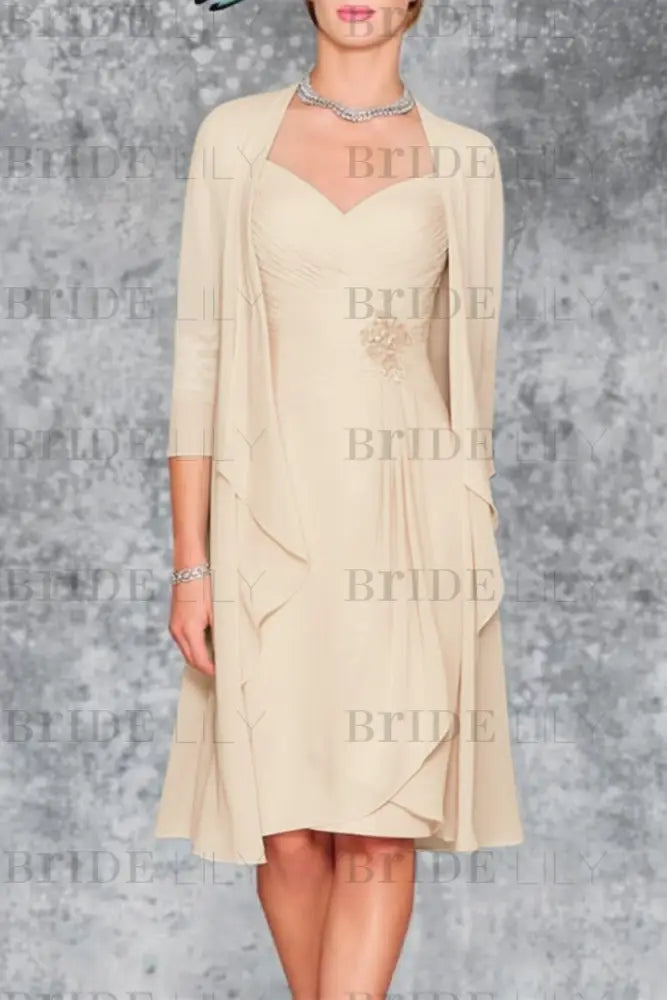 3/4 Sleeves Knee Length Ruffle Chiffon Mother of the Bride Outfits with Lace