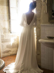 3/4 Sleeves White Wedding Dresses A Line Pleated V Neck Bridal Dresses