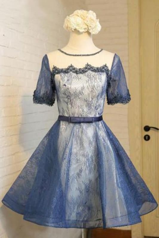 A-Line Crew Knee-Length Short Sleeves Lace Homecoming Fashion Graduation Dress