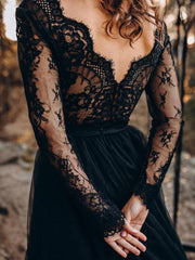 A-Line Designed Black Wedding Dresses Long Sleeves Tulle Lace Bridal Gown