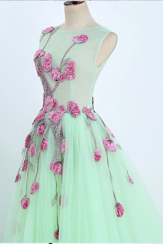 A Line Mint Green Sleeveless Formal Dress Appliques Tulle Prom Dress Long