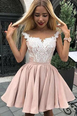 A-Line Ruches Short Homecoming Dresses With Lace Appliques Hot Selling Prom Gown