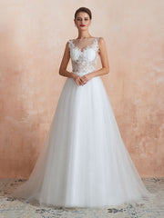 A Line Sleeveless Lace Floor Length Tulle Wedding Dress With Train