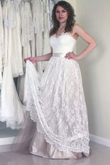 A Line Sweetheart Strapless Lace Wedding Dress