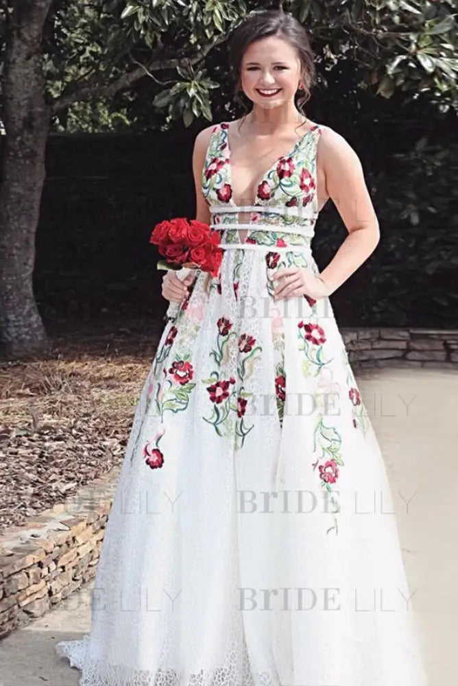 A Line V Neck Ivory Lace Prom Dress Flowers Evening Dresses with Appliques
